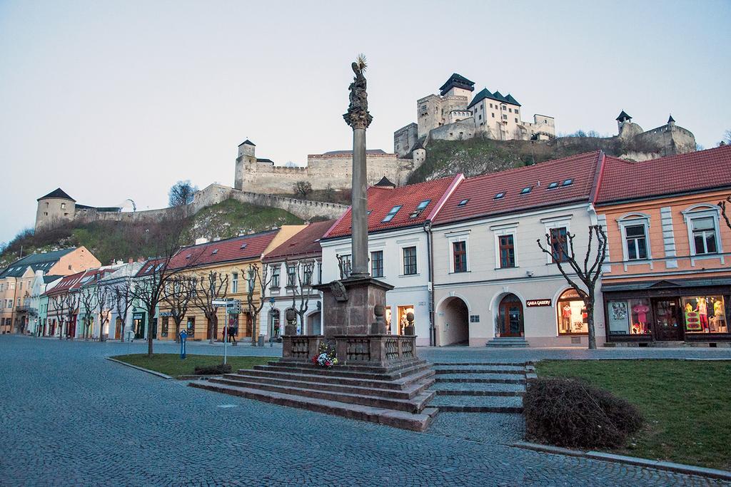 Old Town Apartment Trenčín Dış mekan fotoğraf